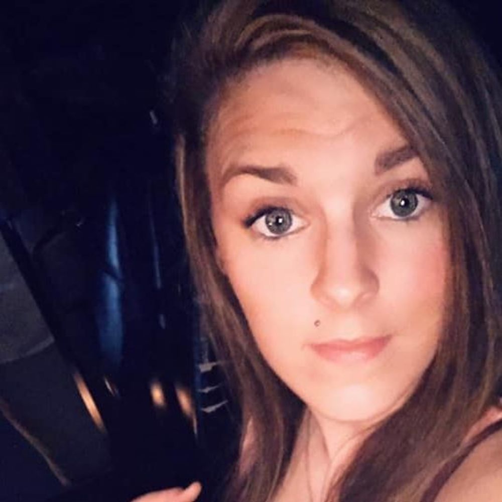 Meet your Posher, Britnee